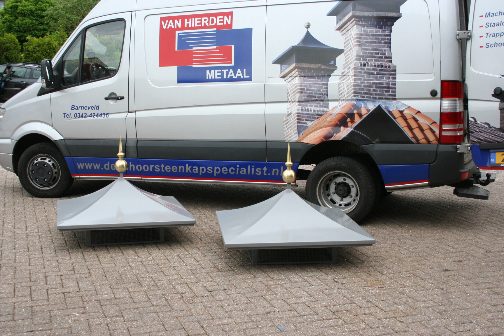 RVS schoorsteenkappen grijs gepoedercoat